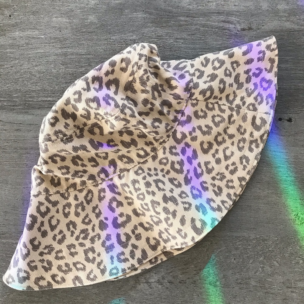 Gap Canvas Leopard Sun Hat